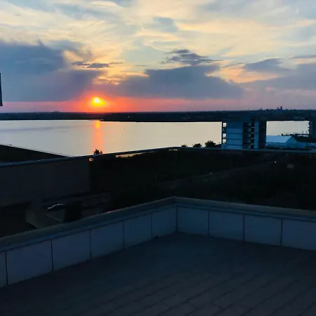 Golden View *